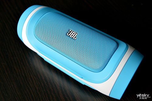 强劲音效震撼心底 JBL Charge无线蓝牙音响深度评测